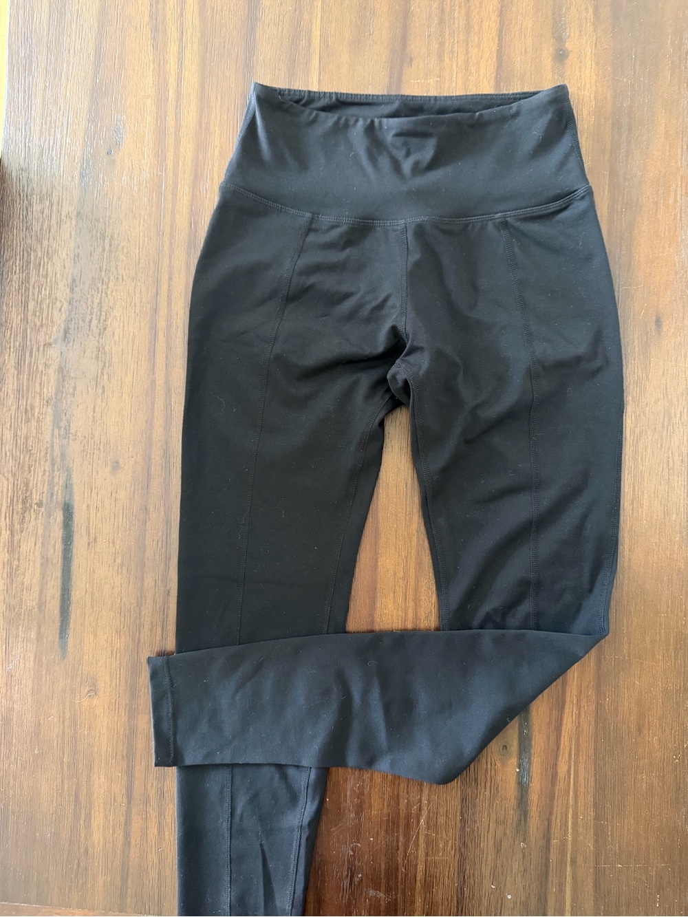 Saski Collection Performance Stretch Woman’s Black Leggings Size S